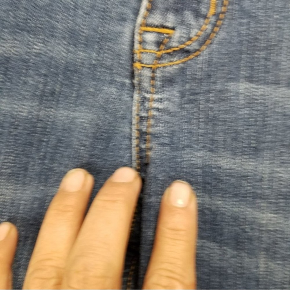 Torrid Jeans Womens 14 Medium Wash Stretch Mid Rise Boyfriend Straight *Read* - Picture 5 of 16